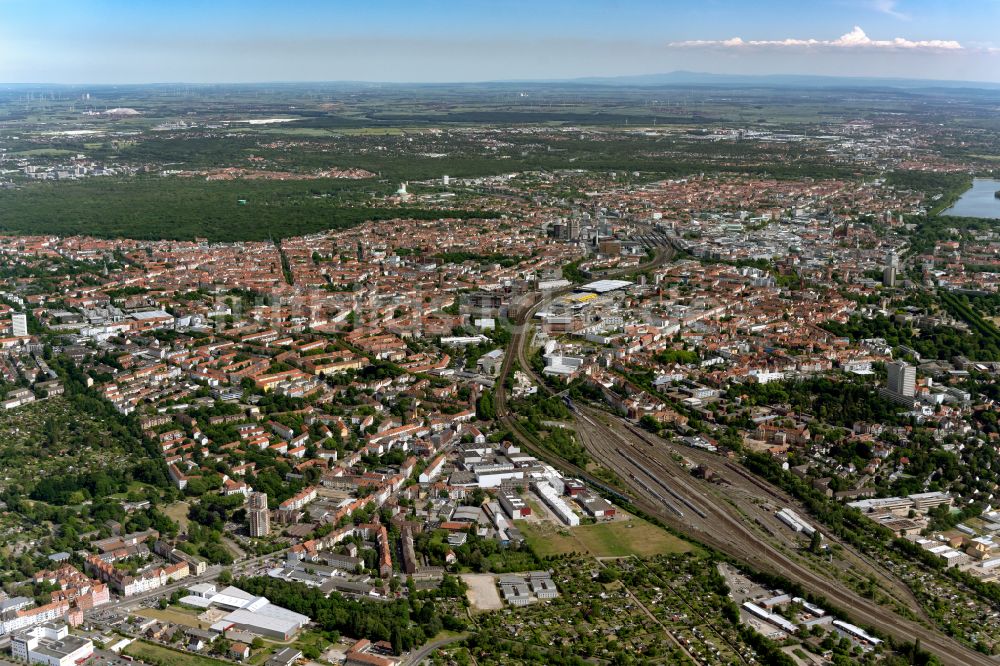 Hannover von oben - Oststadt in Hannover im Bundesland Niedersachsen, Deutschland