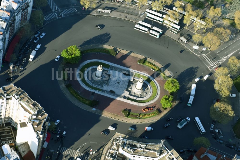 Luftaufnahme Paris - Palace de la Porte de St Cloud im Innenstadt- Zentrum in Paris in Ile-de-France, Frankreich