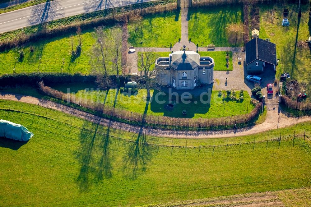 Rheurdt von oben - Palais Forsthaus in Rheurdt im Bundesland Nordrhein-Westfalen