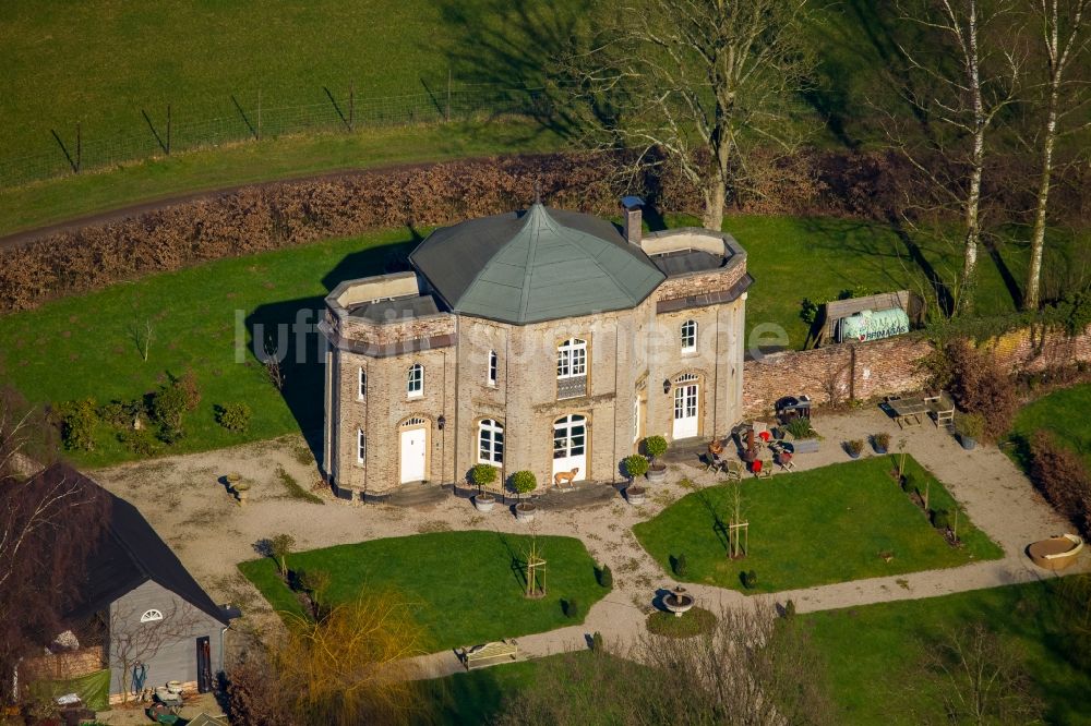 Rheurdt von oben - Palais Forsthaus in Rheurdt im Bundesland Nordrhein-Westfalen