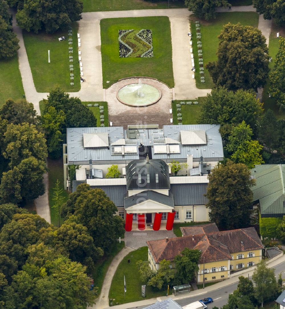 Luftbild Regensburg - Palais des Kunstforum Ostdeutsche Galerie in Regensburg im Bundesland Bayern