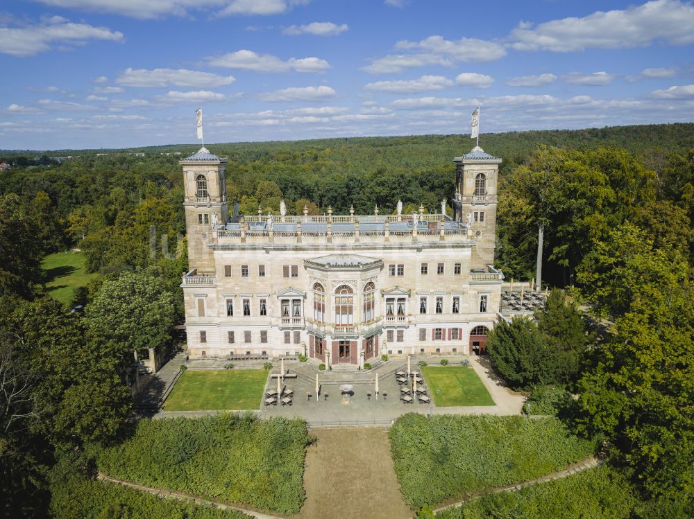 Luftbild Dresden - Palais des Schloss Albrechtsberg in Dresden im Bundesland Sachsen, Deutschland