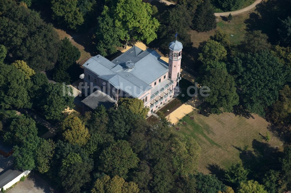 Berlin von oben - Palais des Schloss Biesdorf in Berlin