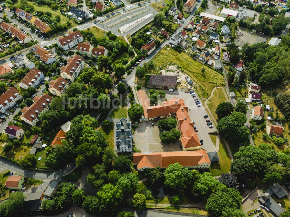 Freital von oben - Palais des Schloss Burgk in Freital im Bundesland Sachsen, Deutschland