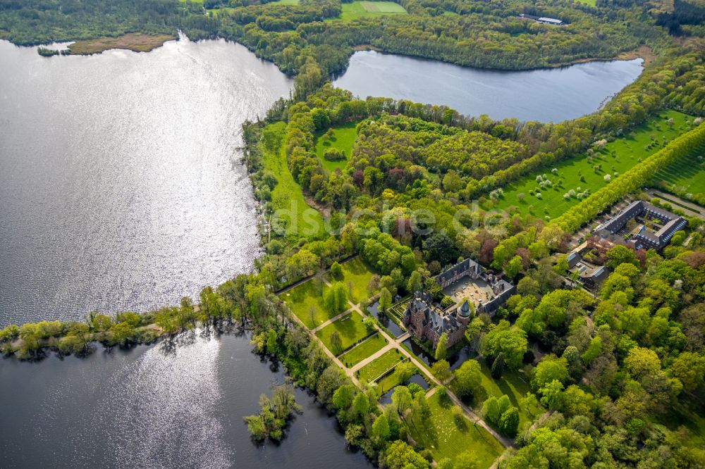 Luftaufnahme Nettetal - Palais des Schloss Chateauform' Schloss Krickenbeck in Nettetal im Bundesland Nordrhein-Westfalen, Deutschland