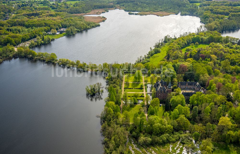 Luftaufnahme Nettetal - Palais des Schloss Chateauform' Schloss Krickenbeck in Nettetal im Bundesland Nordrhein-Westfalen, Deutschland