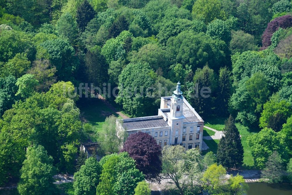 Luftaufnahme Schönwalde - Palais des Schloss Dammsmühle in Schönwalde im Bundesland Brandenburg, Deutschland