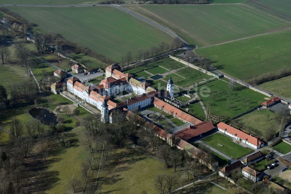 Eichenzell aus der Vogelperspektive: Palais des Schloss Fasanerie in Eichenzell im Bundesland Hessen