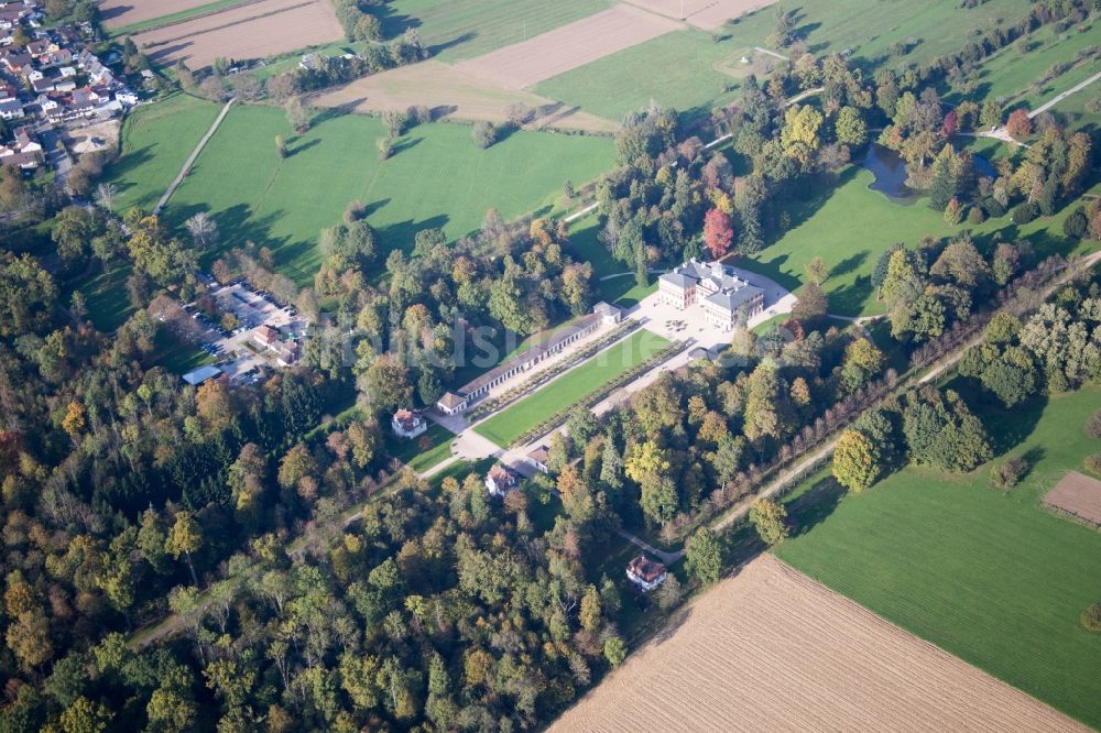 Rastatt aus der Vogelperspektive: Palais des Schloss Favorite in Rastatt im Bundesland Baden-Württemberg, Deutschland