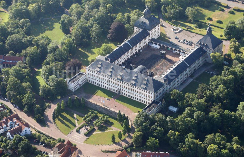 Luftaufnahme Gotha - Palais des Schloss Friedenstein in Gotha im Bundesland Thüringen, Deutschland