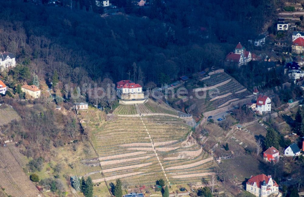 Luftbild Radebeul - Palais des Schloss Friedstein in Radebeul im Bundesland Sachsen, Deutschland