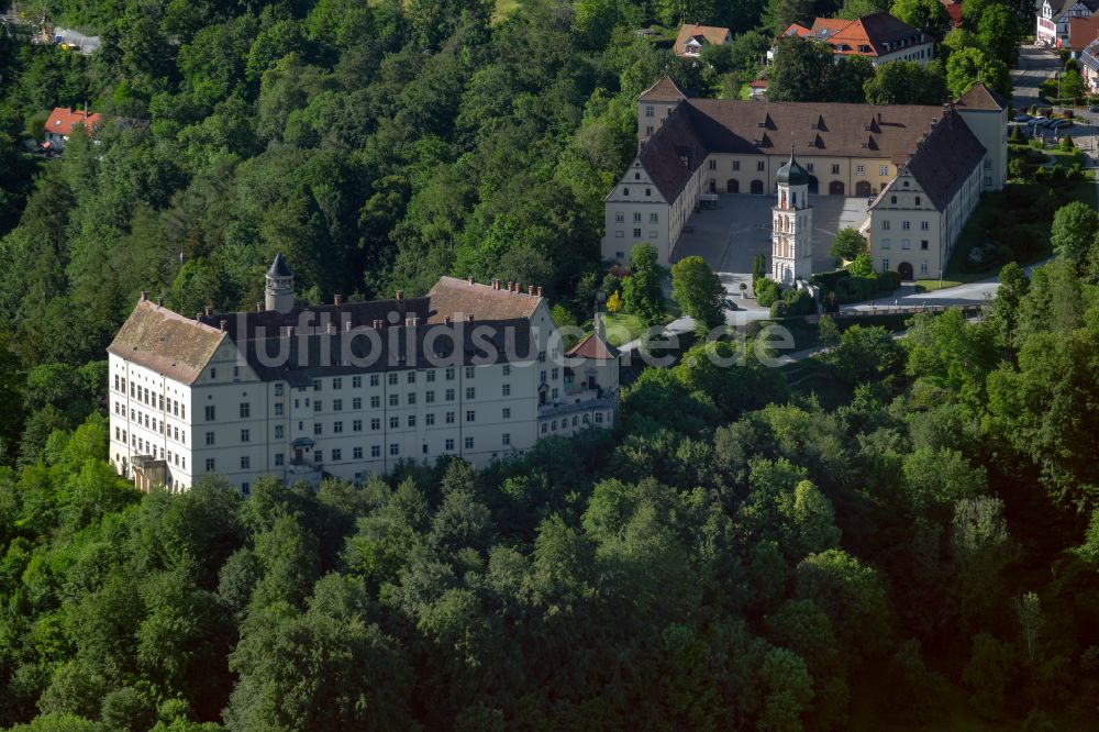 Heiligenberg von oben - Palais des Schloss in Heiligenberg im Bundesland Baden-Württemberg, Deutschland