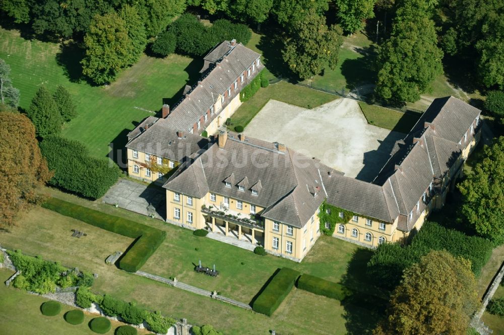 Templin von oben - Palais des Schloss Herzfelde in Templin im Bundesland Brandenburg