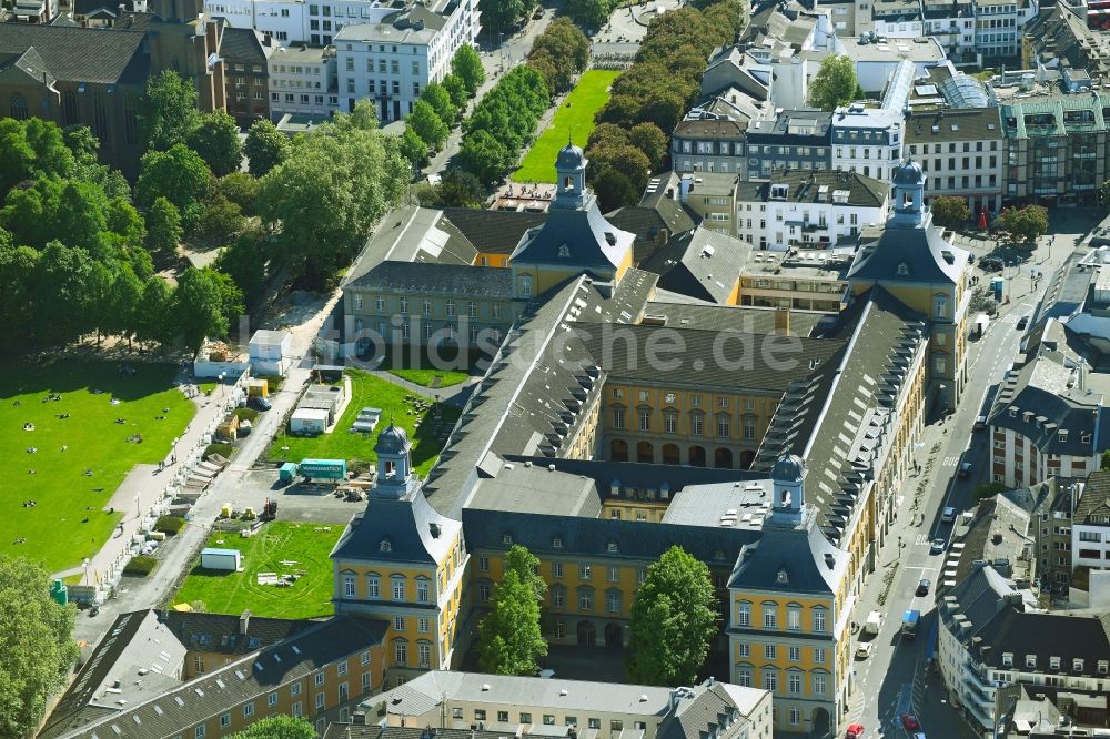 Luftbild Bonn - Palais des Schloss Kurfürstliches Schloss und Campus Universität in Bonn im Bundesland Nordrhein-Westfalen, Deutschland