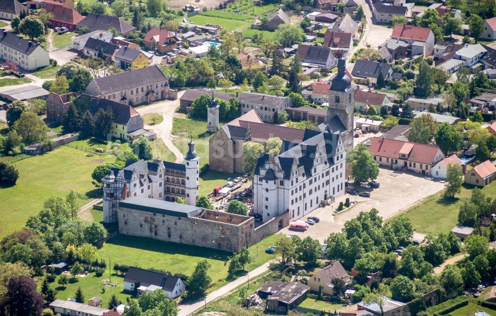 Luftaufnahme Gommern - Palais des Schloss Leitzkau in Gommern im Bundesland Sachsen-Anhalt, Deutschland