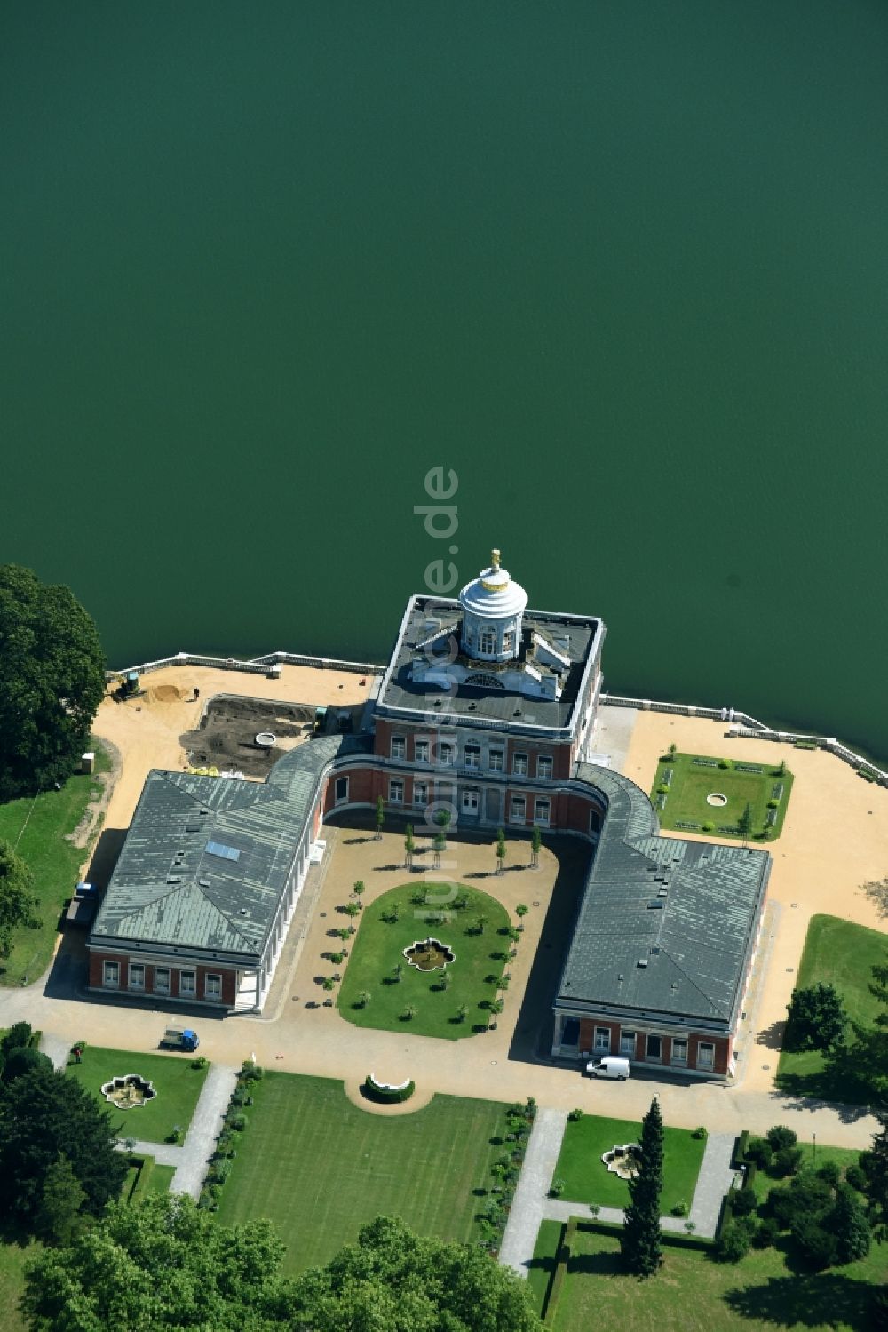 Luftbild Potsdam - Palais des Schloss - Marmorpalais Im Neuen Garten im Ortsteil Nördliche Vorstadt in Potsdam im Bundesland Brandenburg, Deutschland