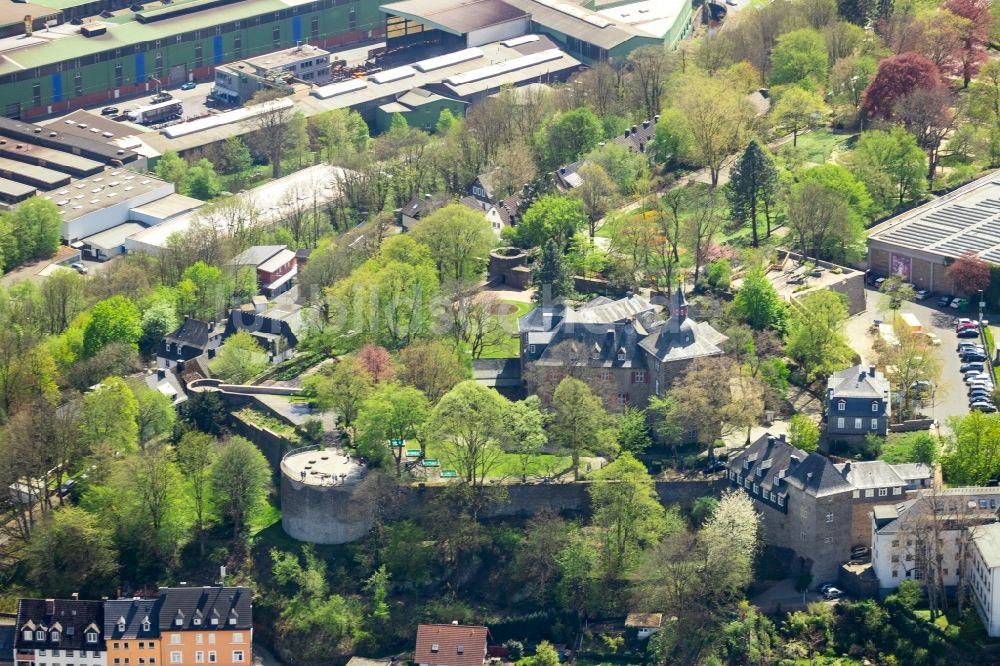 Siegen aus der Vogelperspektive: Palais des Schloss Oberes Schloss in Siegen im Bundesland Nordrhein-Westfalen, Deutschland