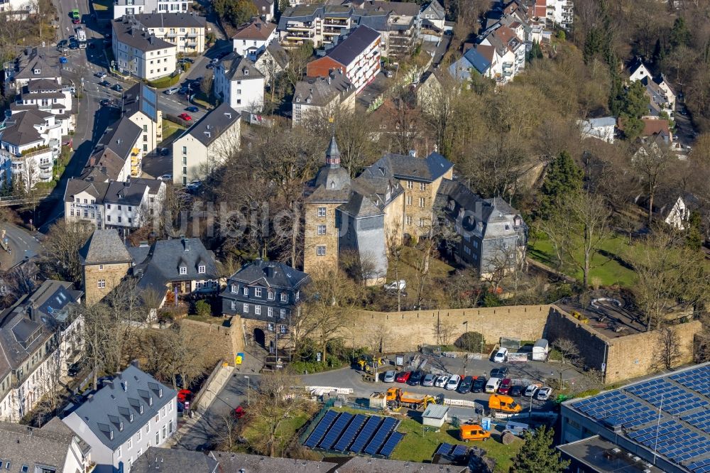 Luftbild Siegen - Palais des Schloss Oberes Schloss in Siegen im Bundesland Nordrhein-Westfalen, Deutschland