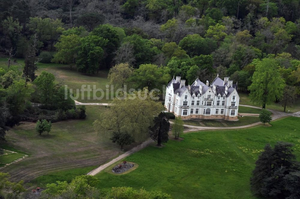 Saint-Selve aus der Vogelperspektive: Palais des Schloss in Saint-Selve in Aquitaine Limousin Poitou-Charentes, Frankreich