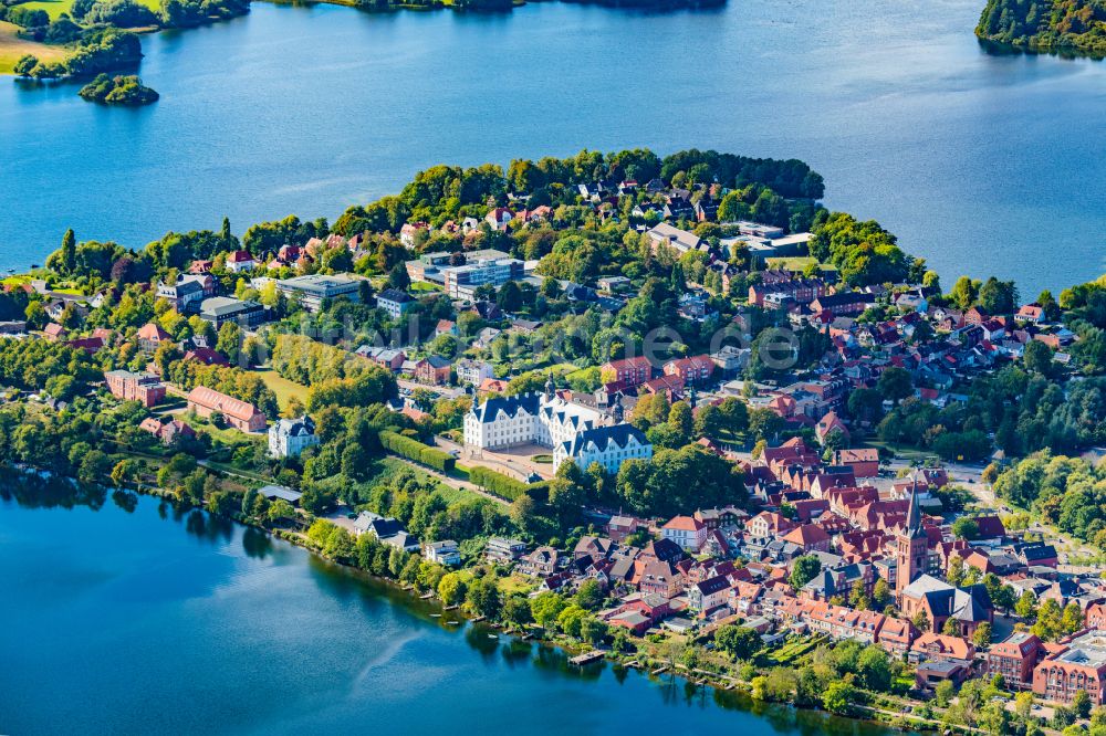 Luftbild Plön - Palais des Schloss Schloss Plön in Plön im Bundesland Schleswig-Holstein, Deutschland