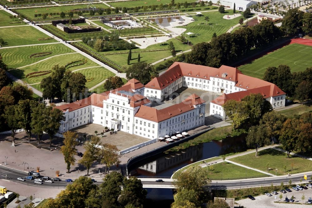 Luftbild Oranienburg - Palais des Schloss am Schlossplatz in Oranienburg im Bundesland Brandenburg