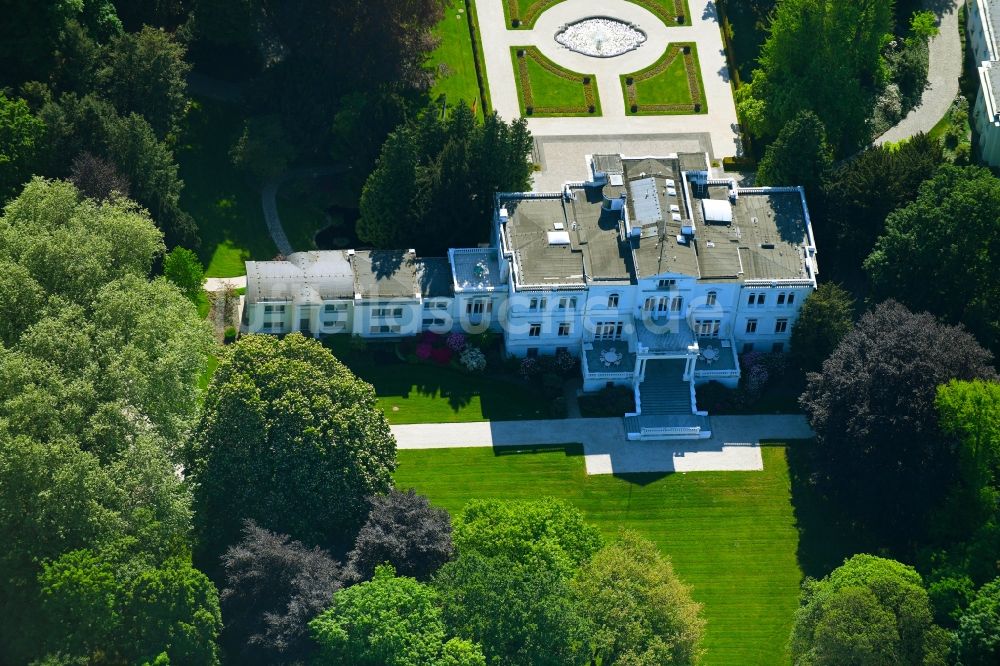 Bonn aus der Vogelperspektive: Palais des Schloss Villa Hammerschmidt in Bonn im Bundesland Nordrhein-Westfalen, Deutschland