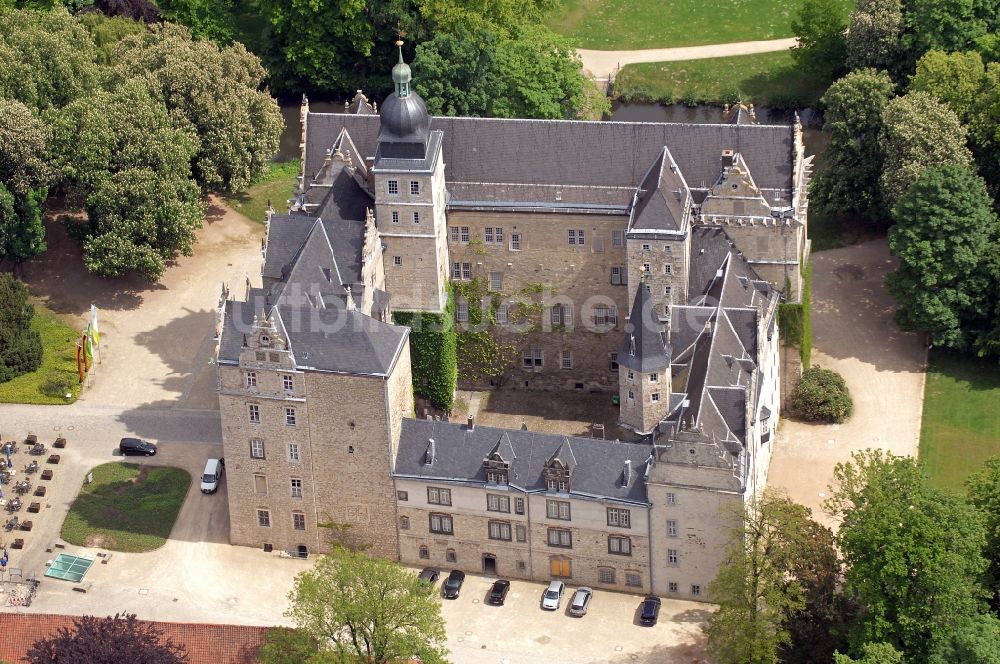 Wolfsburg aus der Vogelperspektive: Palais des Schloss in Wolfsburg im Bundesland Niedersachsen, Deutschland