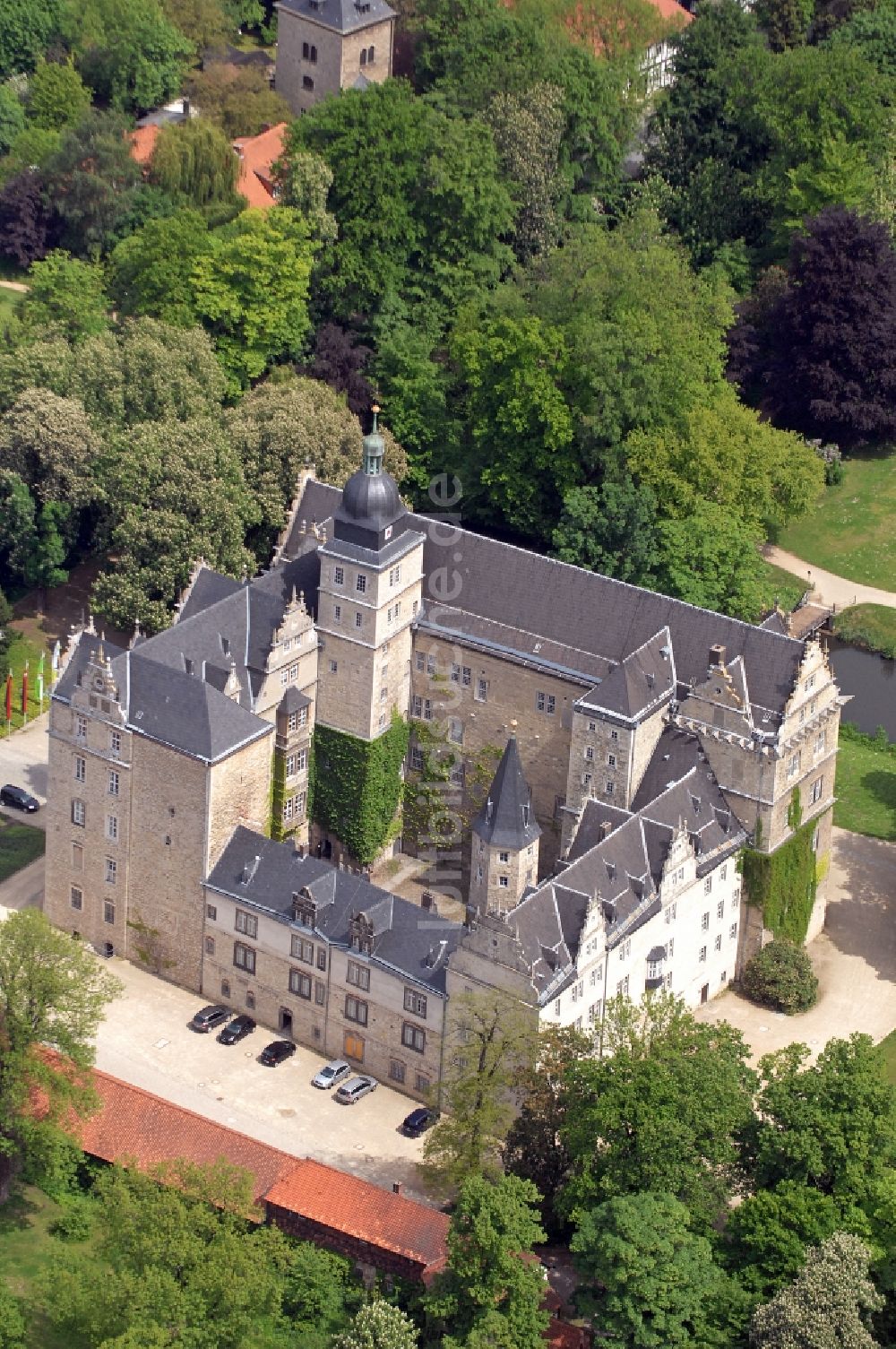 Luftbild Wolfsburg - Palais des Schloss in Wolfsburg im Bundesland Niedersachsen, Deutschland