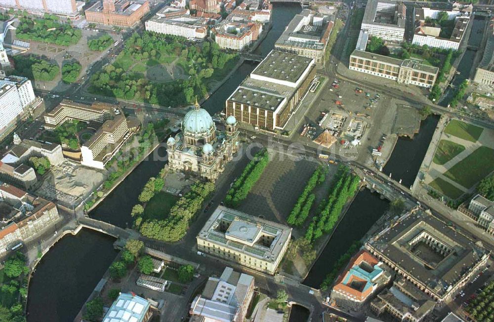 Berlin von oben - Palast der Republik, Berliner Dom und Lustgarten