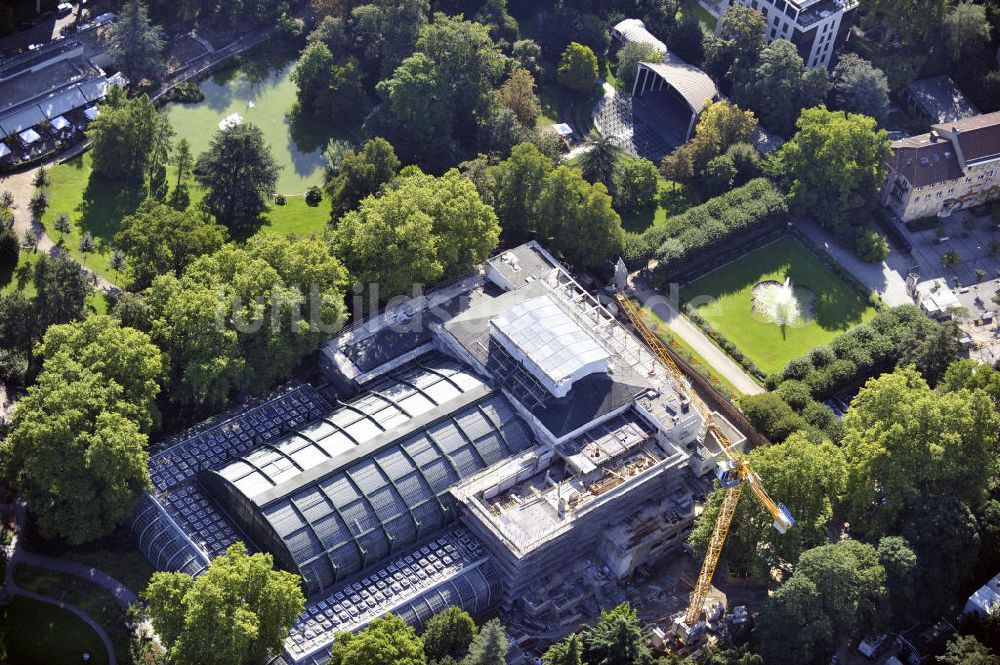 Luftaufnahme Frankfurt am Main - Palmen- und Gesellschaftshaus im Palmengarten in Frankfurt am Main