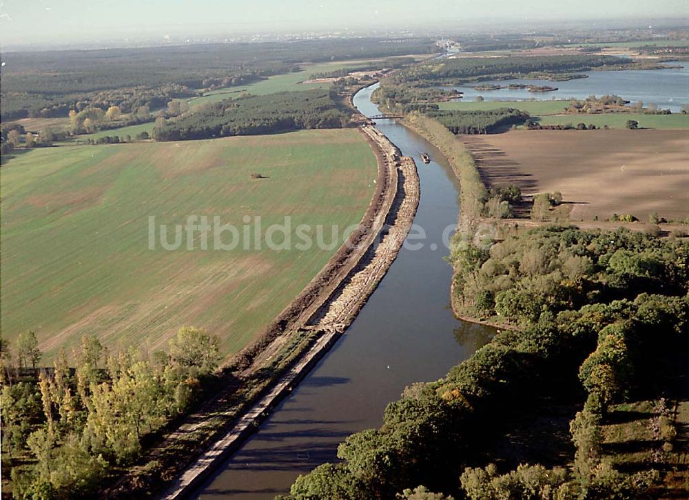 Luftaufnahme Parey / Sachsen Anhalt - Parey / Sachsen Anhalt Elbe-Havel-Kanal 14.10.2003