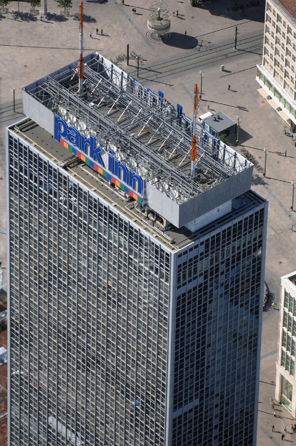 Luftbild Berlin - PARK INN Hotelhochhaus am Alexanderplatz in Berlin