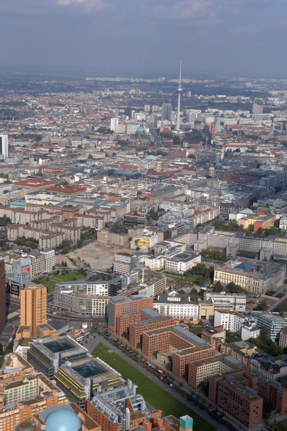 Luftbild Berlin - Park Kolonnaden am Potsdamer Platz in Berlin