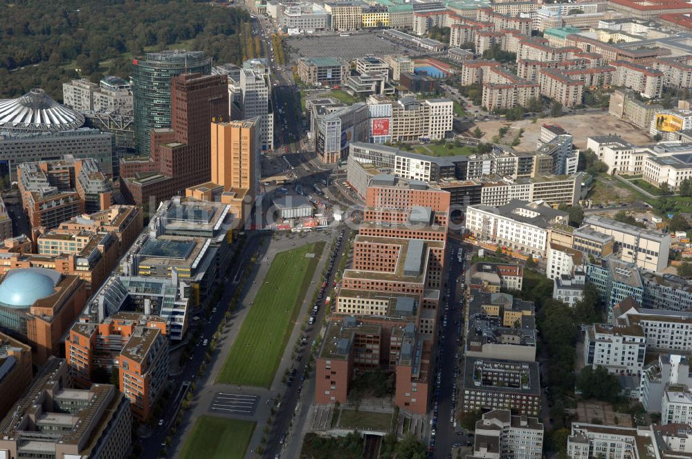 Luftaufnahme Berlin - Park Kolonnaden am Potsdamer Platz in Berlin