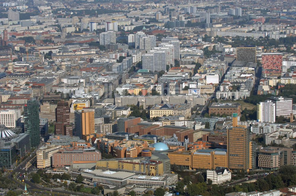 Luftaufnahme Berlin - Park Kolonnaden am Potsdamer Platz in Berlin