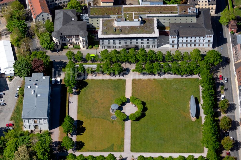 Luftaufnahme Weimar - Parkanlage Beethovenplatz und Landesarchiv Thüringen Hauptstaatsarchiv Weimar in Weimar im Bundesland Thüringen, Deutschland