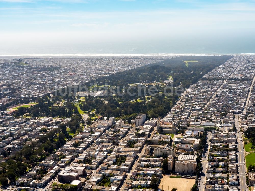 San Francisco von oben - Parkanlage Botanical Garden 1199 9th Ave in San Francisco in Kalifornien, USA