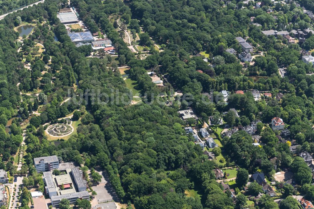 Luftbild Bremen - Parkanlage des Botanischen Garten mit den Häusern von Die Botaniker Bremens großer Entdeckerwelt in Bremen, Deutschland