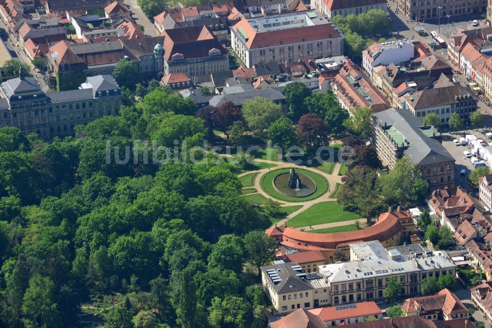 Erlangen aus der Vogelperspektive: Parkanlage des Botanischer Garten in Erlangen im Bundesland Bayern