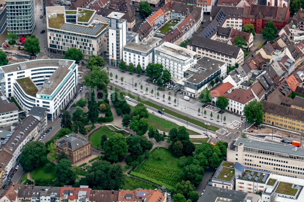 Freiburg im Breisgau von oben - Parkanlage Colombi Park und Hotel in Freiburg im Breisgau im Bundesland Baden-Württemberg, Deutschland