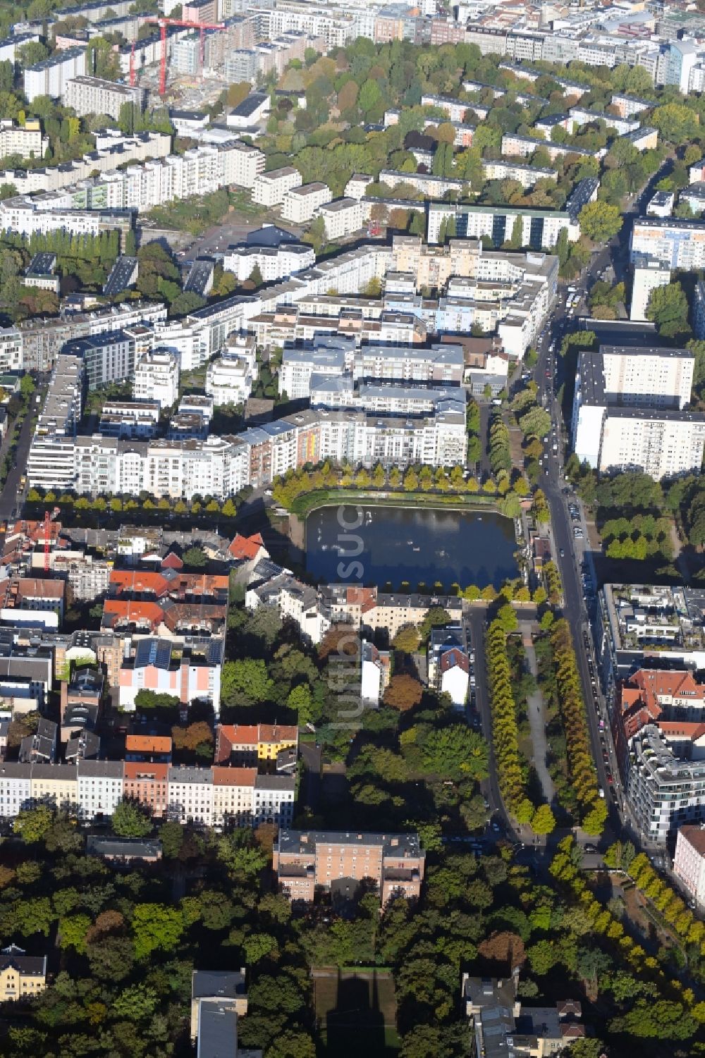 Luftbild Berlin - Parkanlage Engelbecken Kreuzberg in Berlin