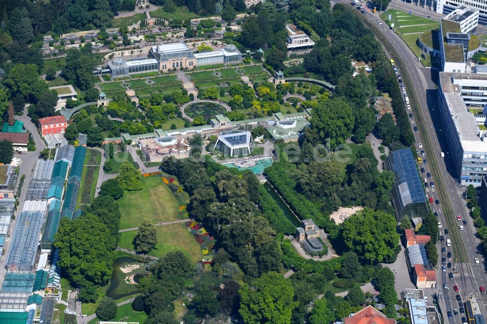 Stuttgart von oben - Parkanlage und Gebäude des Zoologisch - Botanischen Gartens ( Wilhelma ) Stuttgart in Stuttgart im Bundesland Baden-Württemberg, Deutschland