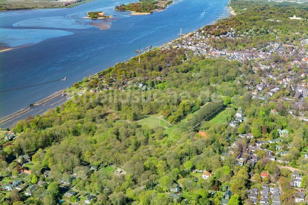 Luftbild Hamburg - Parkanlage des Hirschpark am Flussverlauf der Elbe im Ortsteil Nienstedten in Hamburg, Deutschland