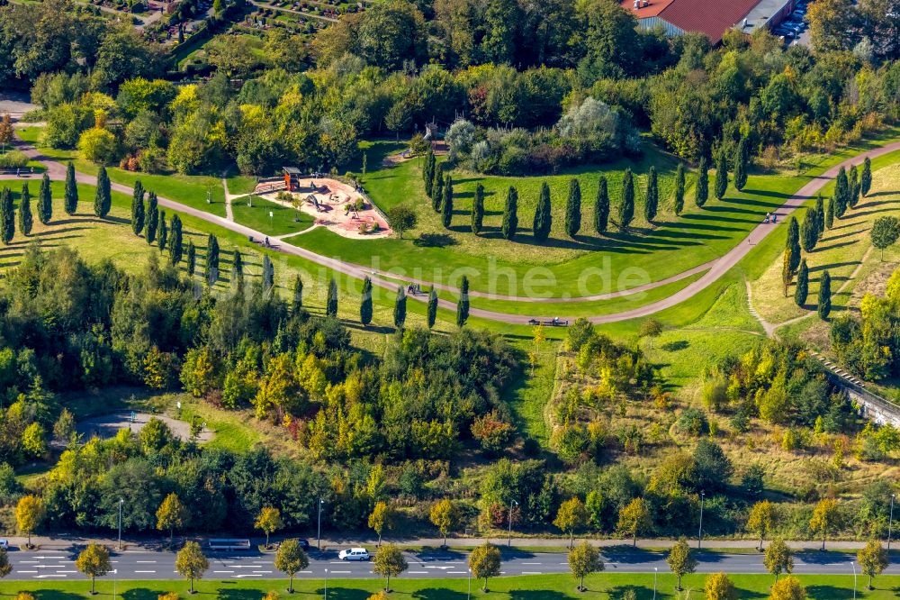 Essen von oben - Parkanlage Krupp-Park im Ortsteil Westviertel in Essen im Bundesland Nordrhein-Westfalen, Deutschland