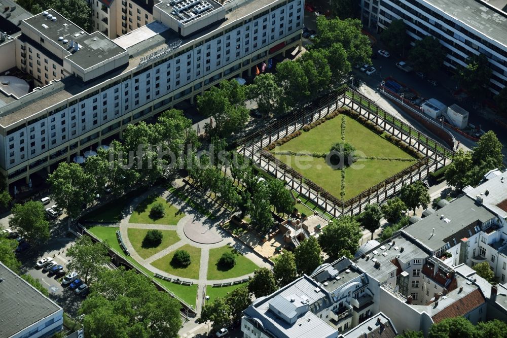 Luftaufnahme Berlin - Parkanlage Los-Angeles-Platz in Berlin