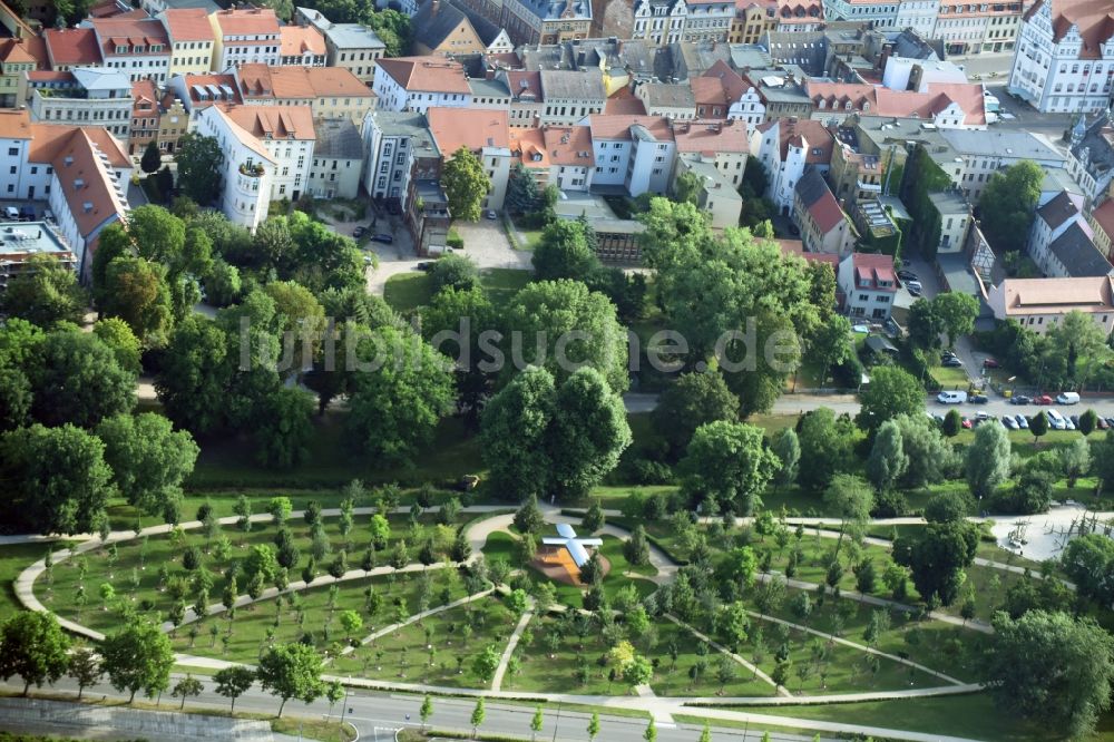 Lutherstadt Wittenberg aus der Vogelperspektive: Parkanlage Luthergarten in Lutherstadt Wittenberg im Bundesland Sachsen-Anhalt