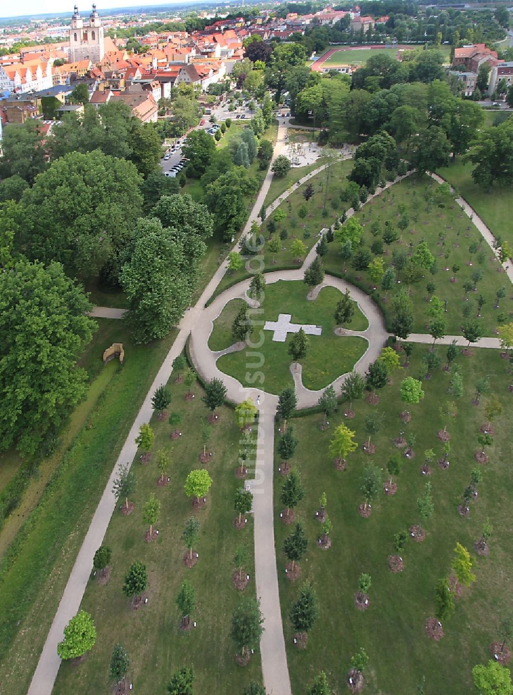 Luftaufnahme Lutherstadt Wittenberg - Parkanlage Luthergarten in Lutherstadt Wittenberg im Bundesland Sachsen-Anhalt