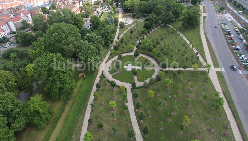 Lutherstadt Wittenberg von oben - Parkanlage Luthergarten in Lutherstadt Wittenberg im Bundesland Sachsen-Anhalt