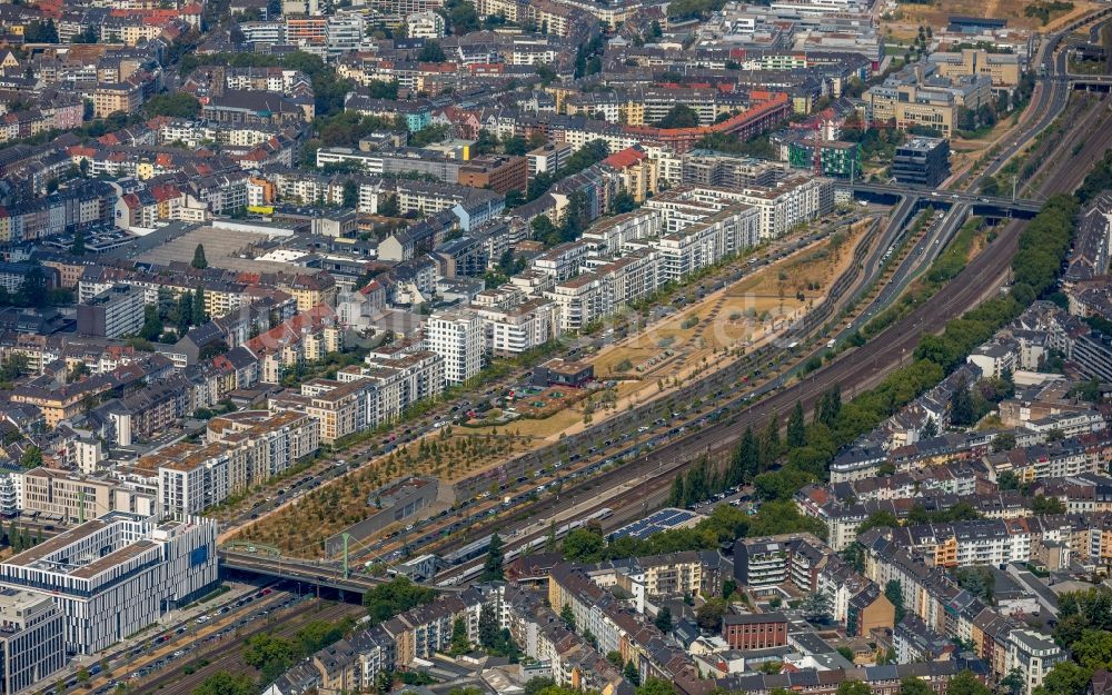 Düsseldorf von oben - Parkanlage des Maurice-Ravel-Park in Düsseldorf im Bundesland Nordrhein-Westfalen, Deutschland