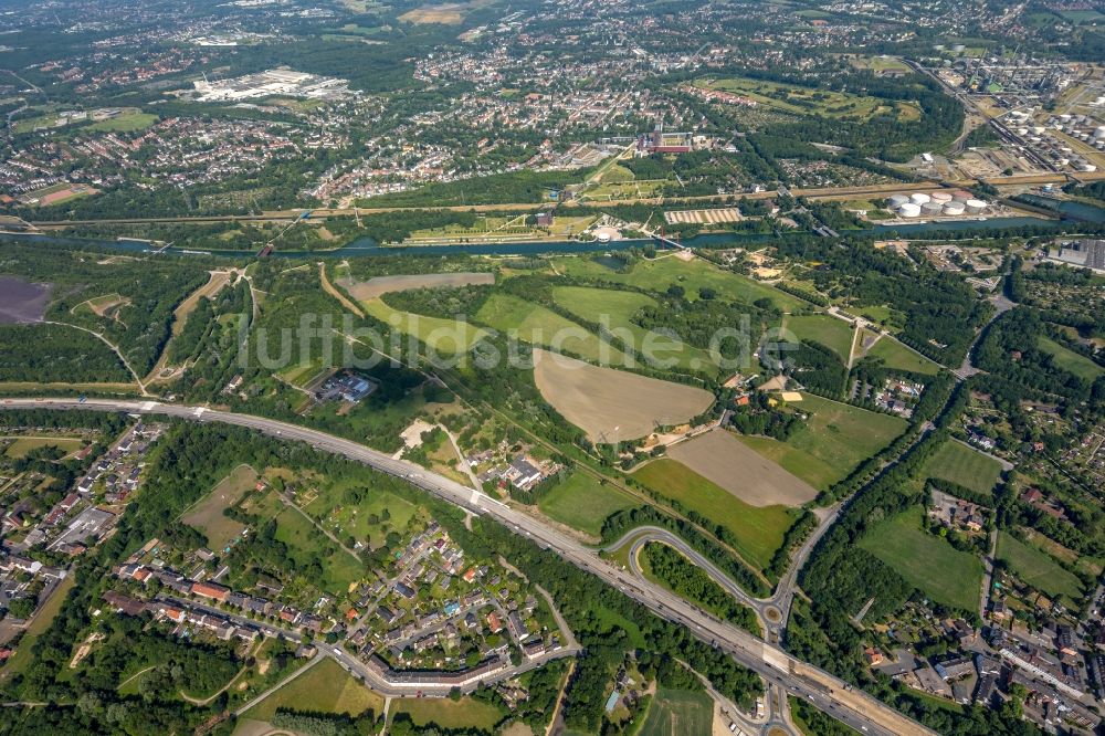 Luftbild Gelsenkirchen - Parkanlage des Nordsternpark in Gelsenkirchen im Bundesland Nordrhein-Westfalen, Deutschland